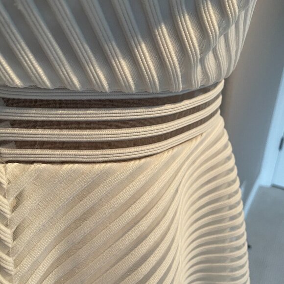 Dear Moon White Fit & Flare Sleeveless Mini Dress, Size 9 - Picture 5 of 8